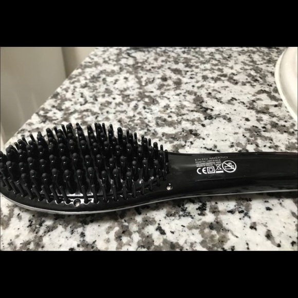 enzo milano brush
